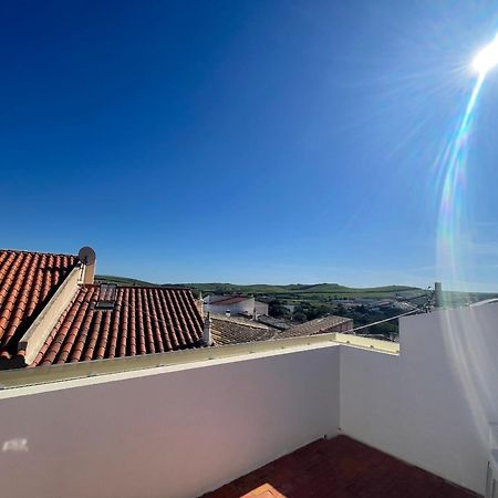 Little Hikers Hostel Raposeira  Esterno foto